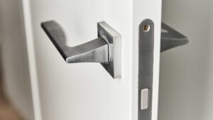 Poignées de porte grise